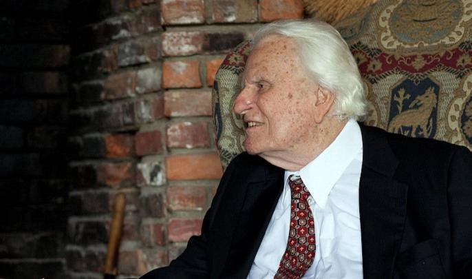 Духовный советник президентов США Билли Грэм умер в возрасте 99 лет - tvspb.ru