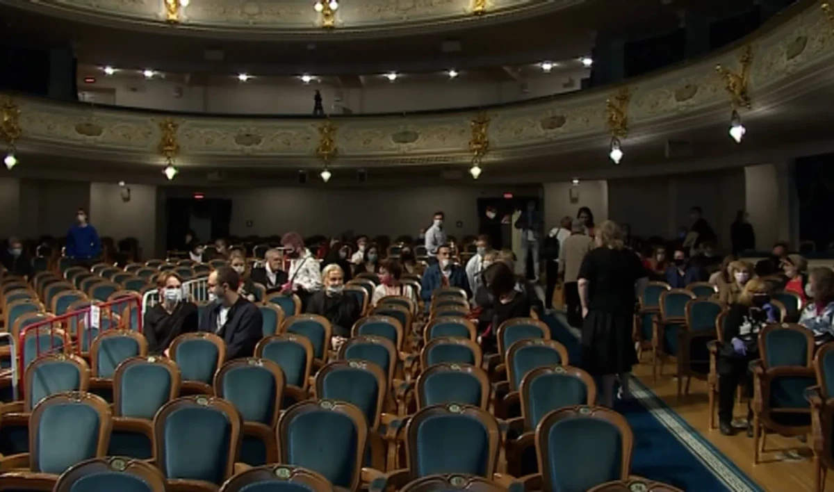 Власти Петербурга надеются, что «ковидные» ограничения не придется ужесточать - tvspb.ru