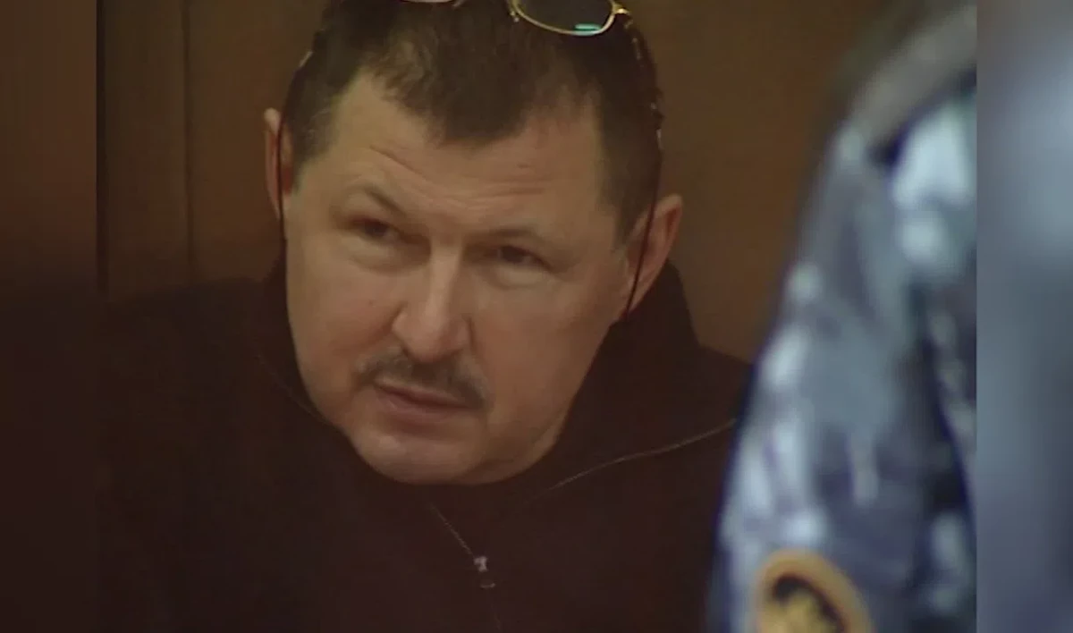 СК завершил расследование дела главы тамбовской ОПГ Барсукова-Кумарина - tvspb.ru