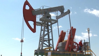 Эксперты: Дешевизна нефти страшнее для российской экономики, чем санкции