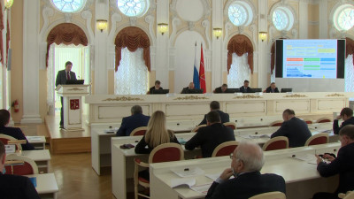 Петербург окажет поддержку разработчикам и производителям средств перевода транспорта на газ