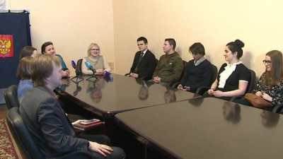 В городскую избирательную комиссию сегодня пригласили будущих именинников