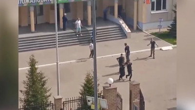 Последние данные по трагедии в школе в Казани, где произошла стрельба