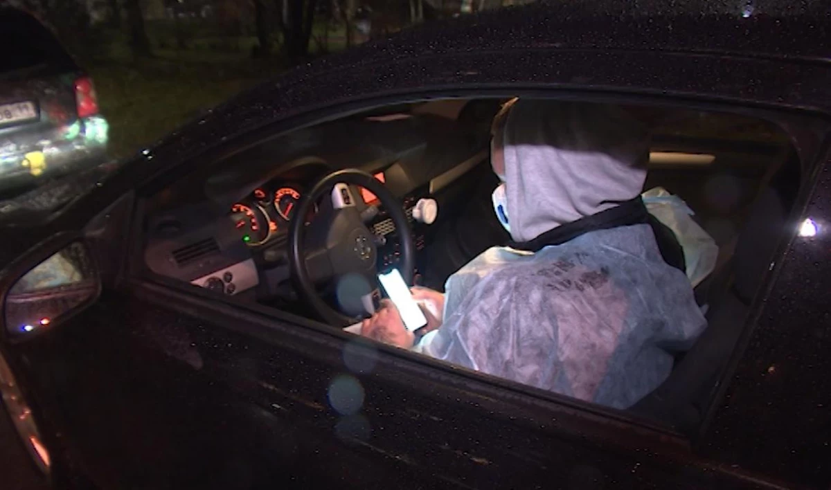 В Петербурге наградят самых активных автоволонтеров, которые помогали врачам доехать до больных - tvspb.ru