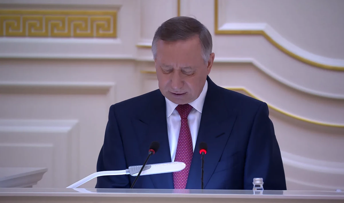 Александр Беглов назвал имеющиеся в Петербурге темпы вакцинации недостаточными - tvspb.ru