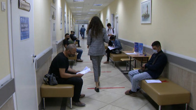 Массовая вакцинация трудовых мигрантов начинается в Петербурге