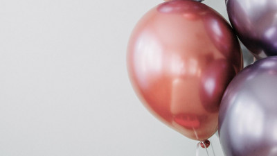 Продажу «веселящего газа» несовершеннолетним запретят в Петербурге