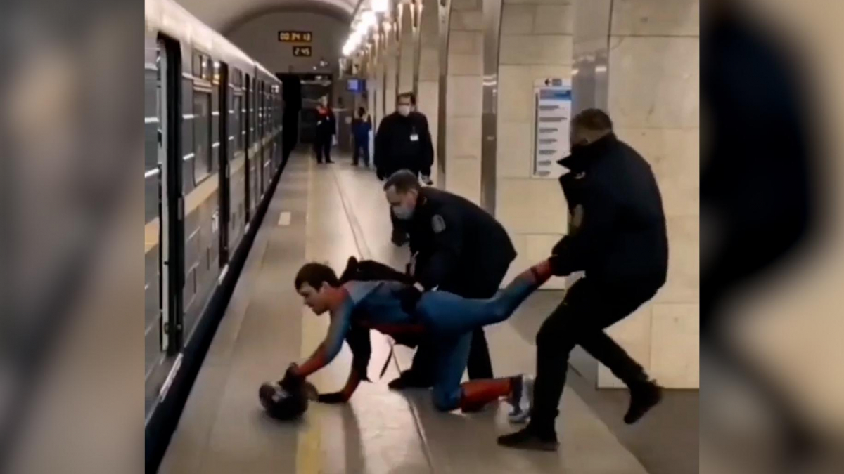 смерти в метро