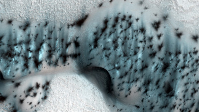 NASA показало, как выглядит зима на Марсе