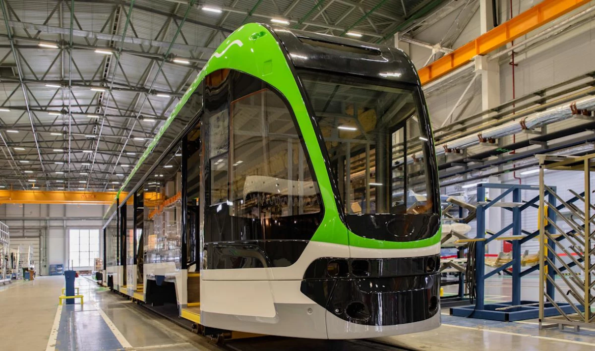 Разработчик показал, как выглядит засекреченный ранее узкоколейный трамвай - tvspb.ru