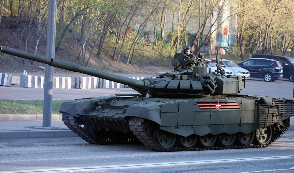 Войска ЗВО получат более 100 модернизированных танков - tvspb.ru