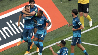 «Зенит» разгромил «Уфу» в Петербурге. Дзюба оформил хет-трик