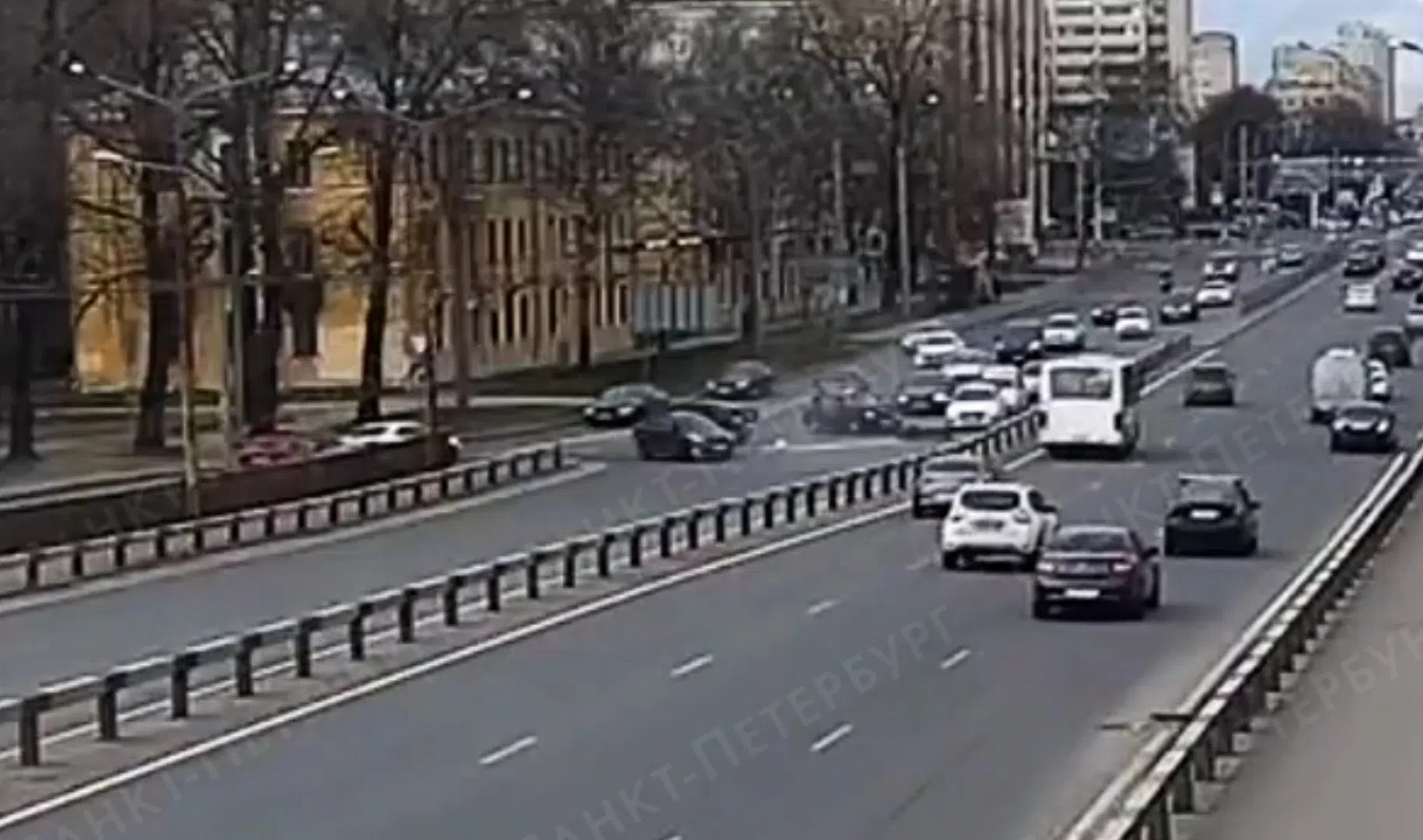 развязка на кушелевской дороге. авария кушелевская дорога сентябрь 2011 год прада собрала 6 машин. кушелевский мост спб. асп авто санкт петербург кушелевский путепровод. кушелевская дорога 11.