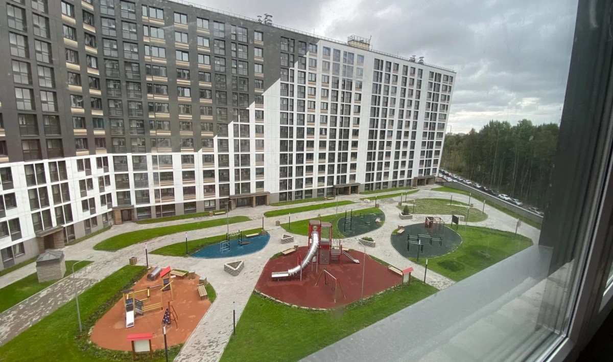 Еще два детских сада и школу получат жители домов на Планерной улице - tvspb.ru