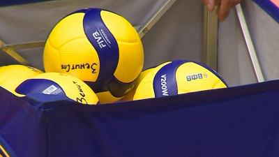Волейбольный «Зенит» возобновил тренировки с мячом