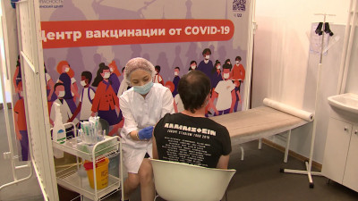 В НИИ Пастера рассказали, какой вакциной лучше проходить ревакцинацию от COVID-19