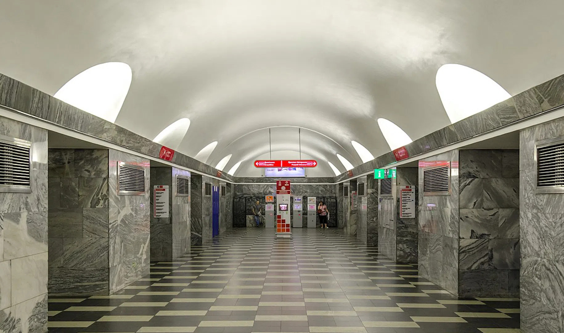 метро чернышевская санкт петербург