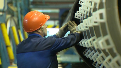 Индекс промпроизводства в Петербурге упал более чем на 20%