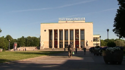 В ТЮЗ им. Брянцева пройдет массовая вакцинация от коронавируса