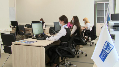 Первый в стране центр обслуживания корпоративных клиентов «Почты России» открылся в Петербурге