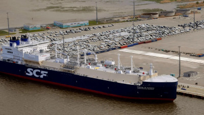 Петербургский порт «Бронка» национализировали