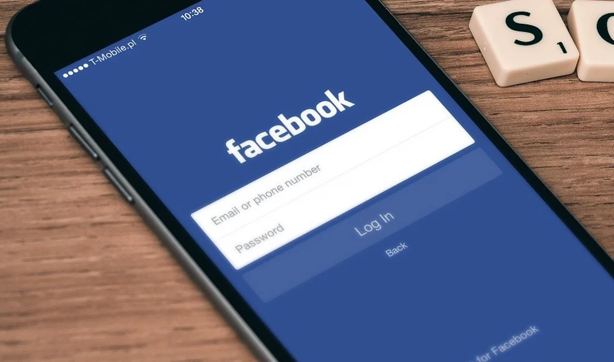 Роскомнадзор потребовал от Facebook снять ограничения со страницы генерального директора телеканала «Санкт-Петербург» - tvspb.ru