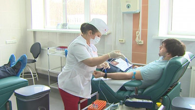 Применение антиковидной плазмы может помочь в 30 процентах случаев