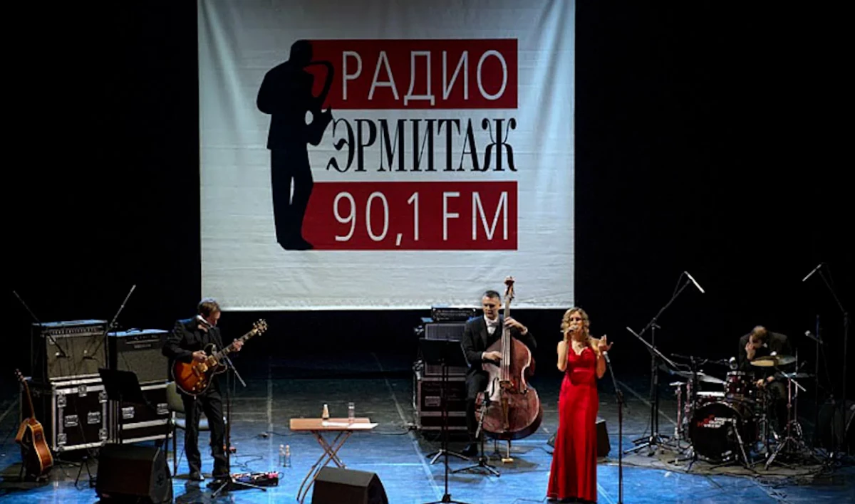 Радио «Эрмитаж» продолжит вещание в Петербурге - tvspb.ru