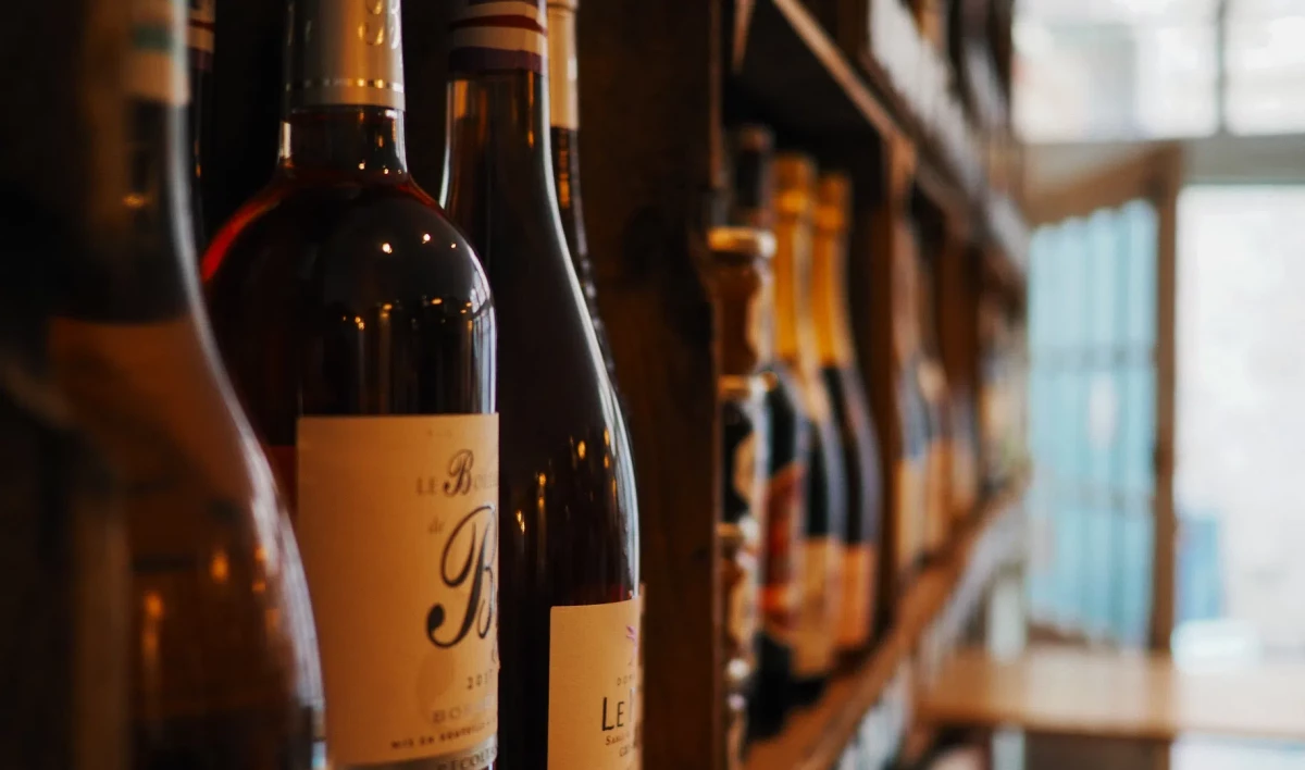 В Госдуму внесли законопроект о запрете тратить детские пособия на табак и алкоголь - tvspb.ru