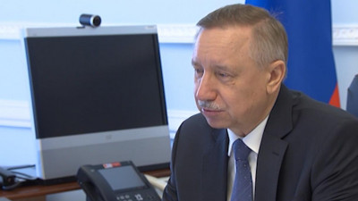 Поддержка культуры и послабление ограничений. Какие задачи решал Александр Беглов на этой неделе