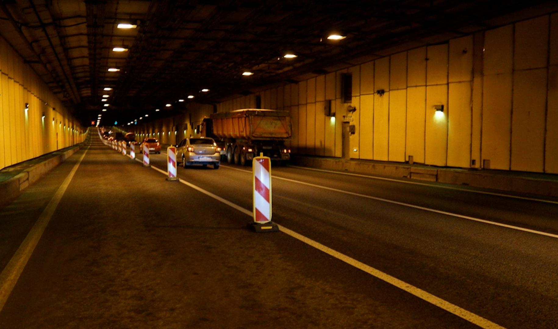 Движение в тоннеле петербургской дамбы ограничат на пять дней