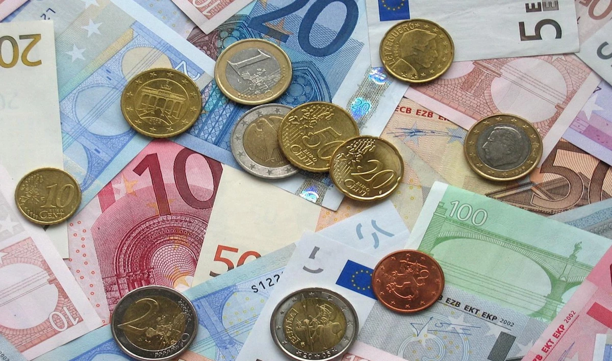 Евро впервые за долгое время приблизился к отметке в 91 рубль - tvspb.ru