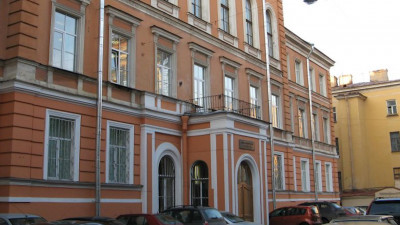 Все классы петербургского лицея № 239 переводят на дистанционное обучение
