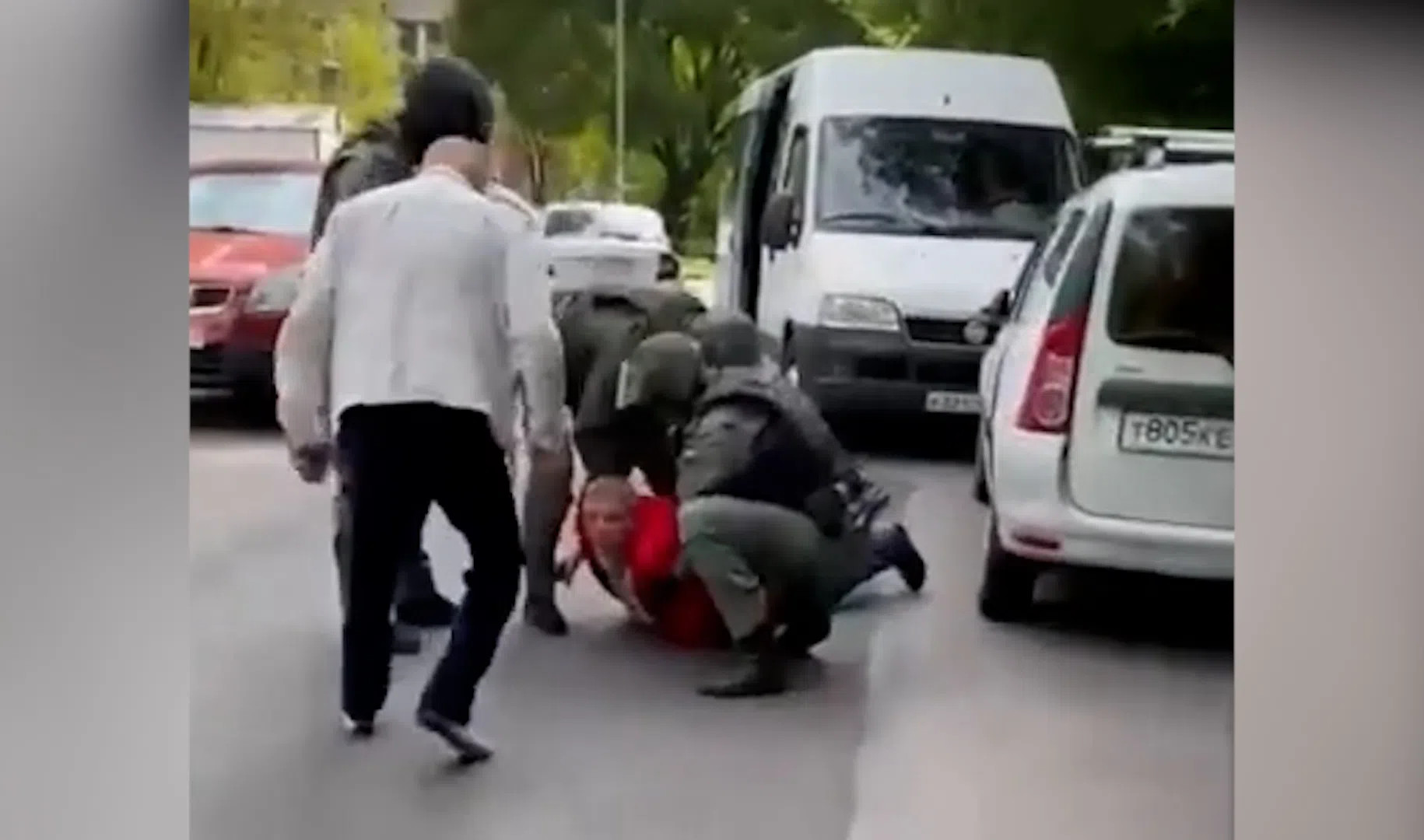 Чп в городе отрадное сбежал преступник. Задержан разыскиваемый Интерполом. Задержание преступников на Бухарестской улице в СПБ. Задержан разыскиваемый Интерполом в Екатеринбурге. Задержание преступников Интерполом МВД России фото.