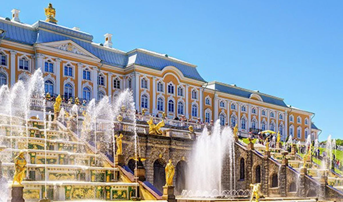 В Большом петергофском дворце с 12 сентября откроют для посещения парадные залы - tvspb.ru