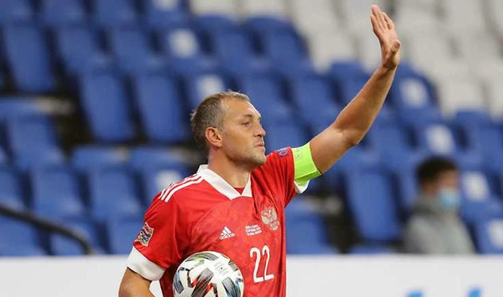 Артема Дзюбу временно отстранили от игр за сборную России - tvspb.ru