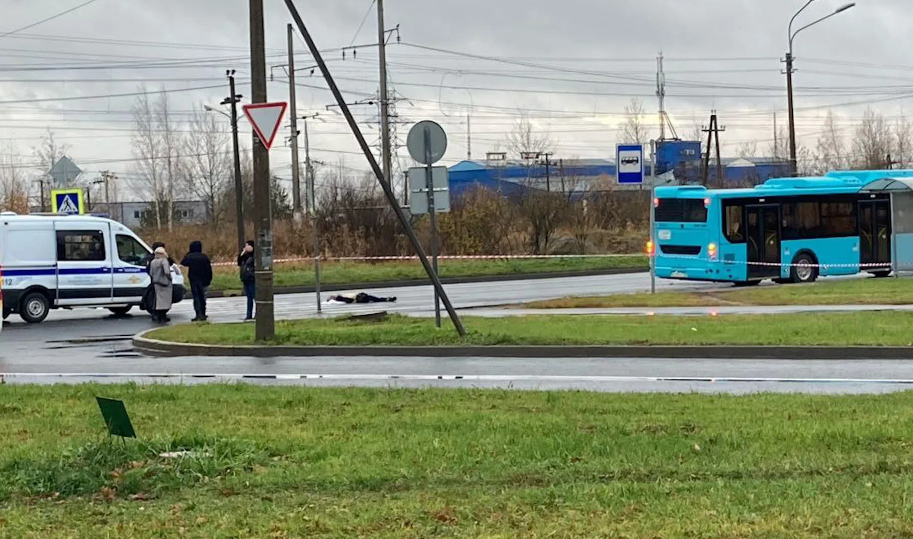 Народного ополчения 223 санкт петербург. Общественный транспорт Вологда фото.