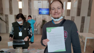 Год на передовой: Сотрудники больницы Святого Георгия получили благодарственные письма