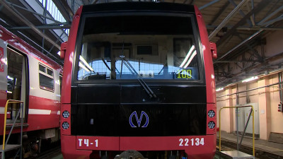 Петербургский метрополитен принял последний состав поездов для «красной» линии