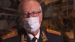 Эксперт о пользе масок