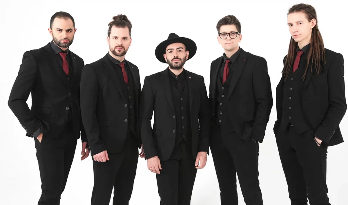 Группа PLUSFIVE выступит с симфоническим оркестром на сцене Дворца Белосельских-Белозерских - tvspb.ru