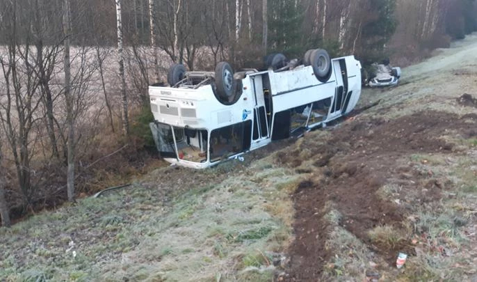 Две аварии произошли на трассе «Скандинавия», один человек погиб, 24 пострадали - tvspb.ru