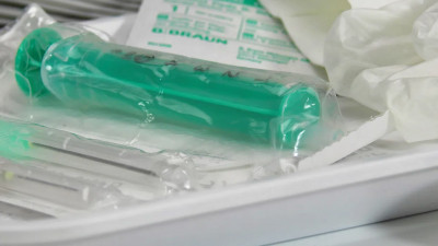 Мурашко призвал студентов вакцинироваться до середины июля