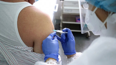 Попова: Вакцинацию от COVID-19 полностью прошли более 21 млн россиян