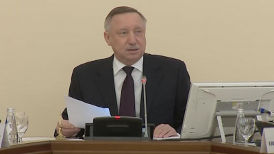 Александр Беглов представил новых глав комитетов Смольного и вице-губернатора
