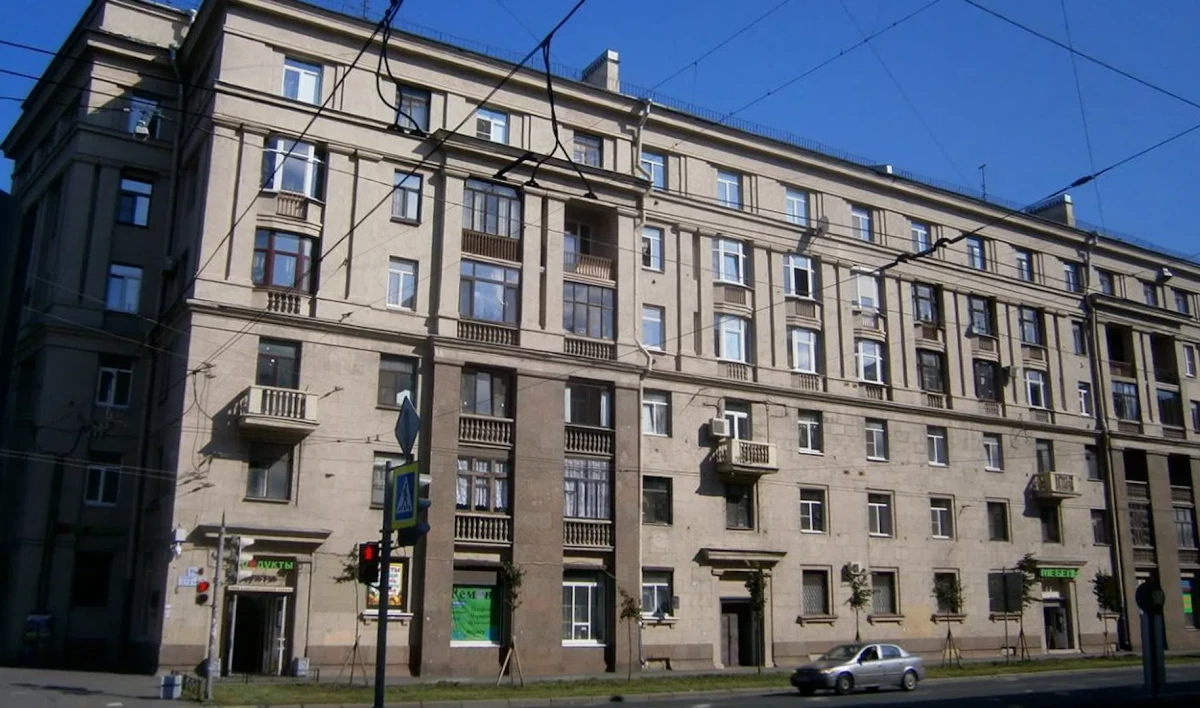 Прокуратура потребовала привести в порядок два исторических здания в Кировском районе - tvspb.ru