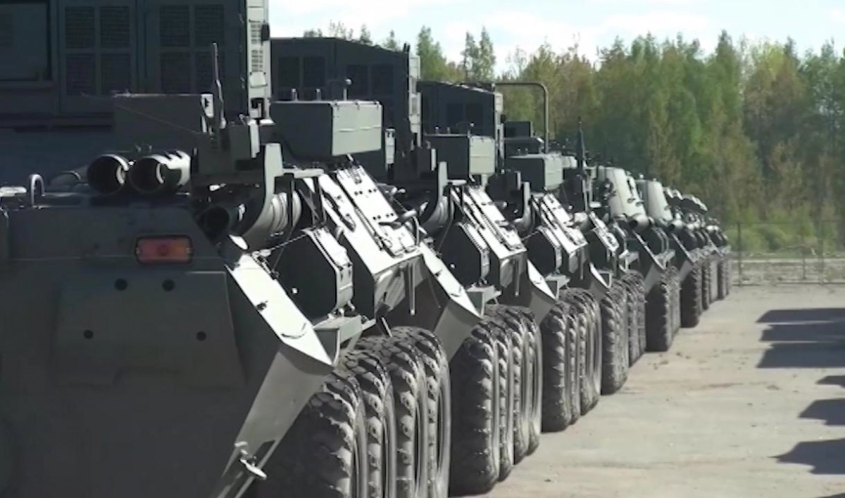 На поставку и модернизацию военной техники в России потратят более триллиона рублей - tvspb.ru