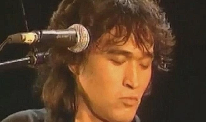 Гитарист группы «Кино» снимет фильм «Цой» - tvspb.ru