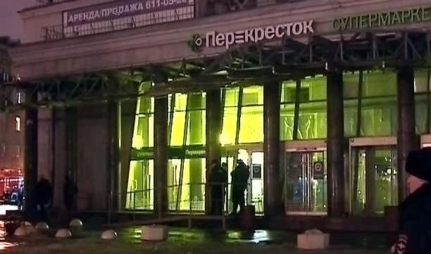В больнице остался один пострадавший при взрыве в «Перекрестке» на Кондратьевском проспекте - tvspb.ru