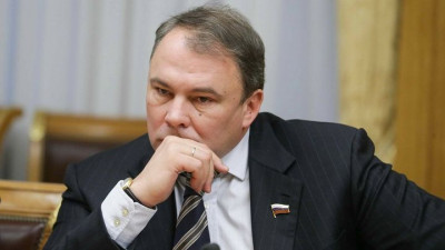 Толстой: блогеры могут подпасть под закон о СМИ-иноагентах